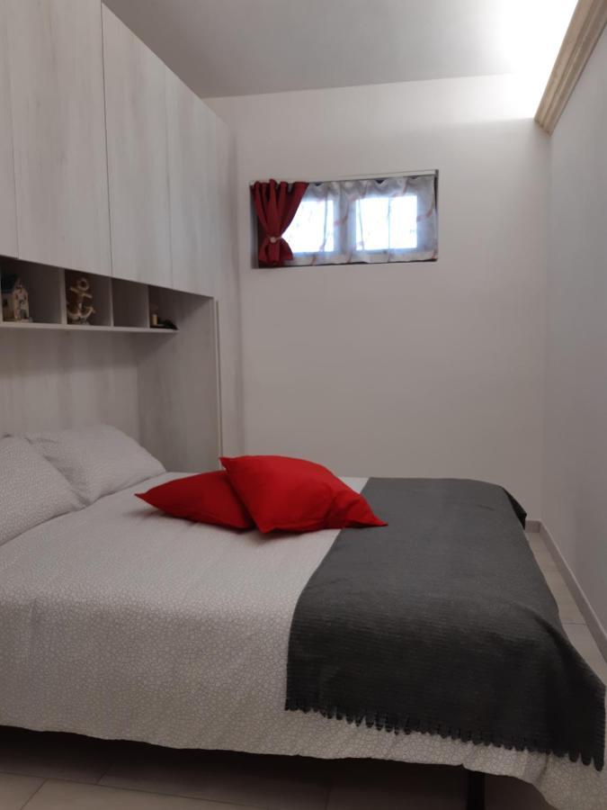 Soleil Royal Piano Terra Apartment Viareggio Bagian luar foto
